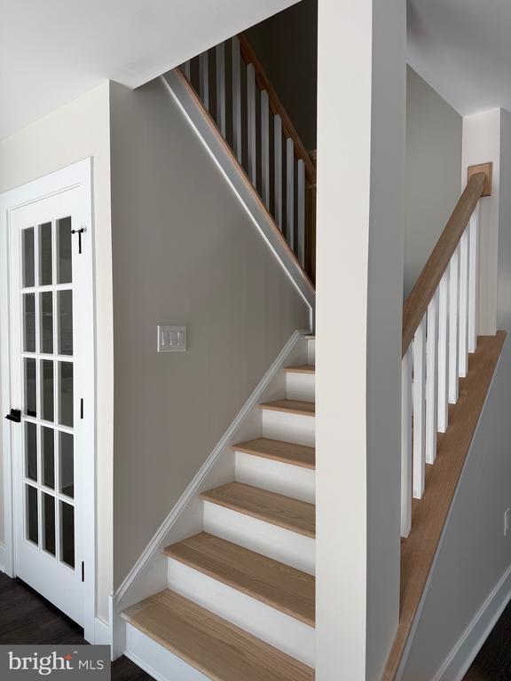 Building Photo - 116 Isabella Dr