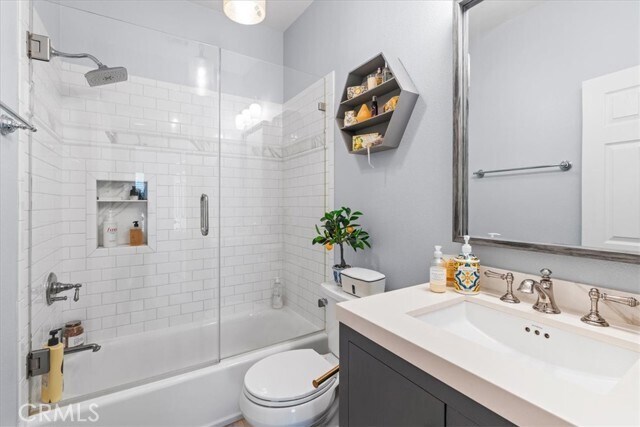 Building Photo - 40 Veneto Ln