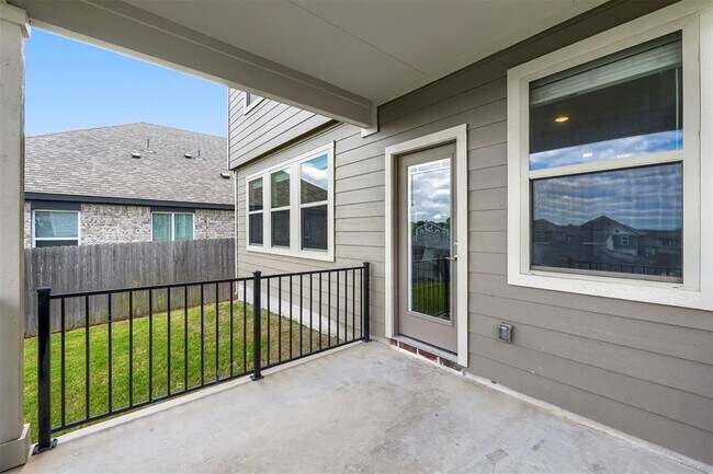 Building Photo - 9816 Eloquence Dr