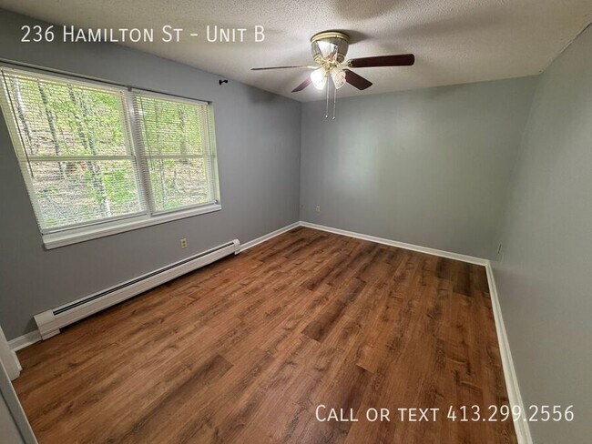 Building Photo - 236 Hamilton St