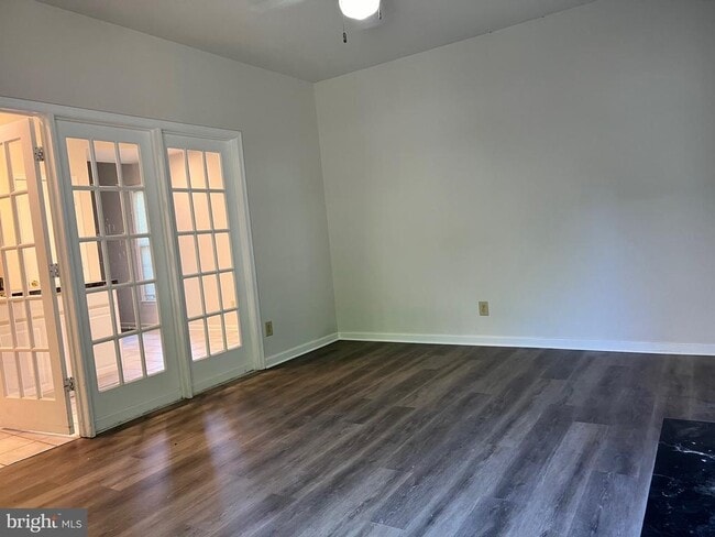 Building Photo - 11307 Macon Dr
