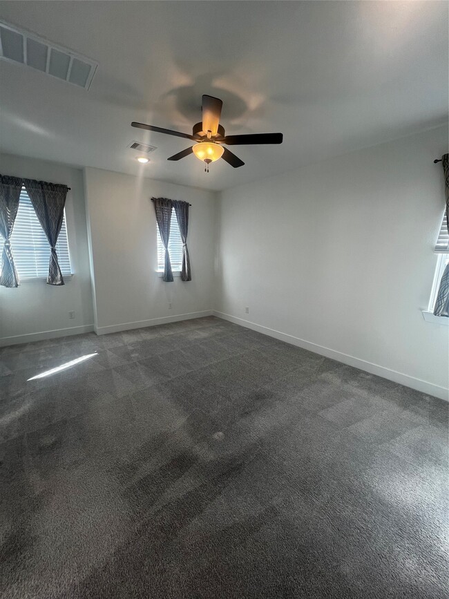 Building Photo - 7743 Swooping Swallow Ln