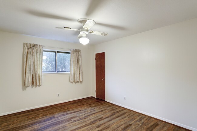 Building Photo - 7739 Kensico Rd