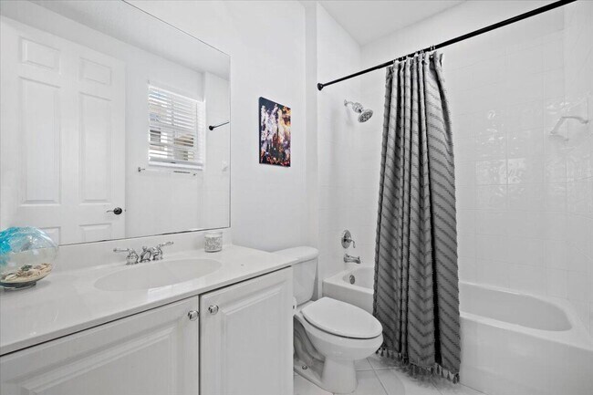 Building Photo - 956 Mill Creek Dr