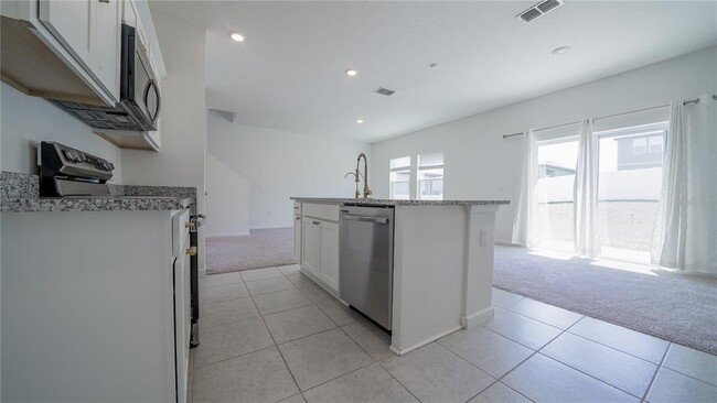 Building Photo - 8735 Sportsman Lp