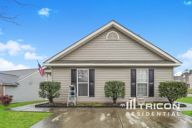 Primary Photo - 2612 Fairstone Ave