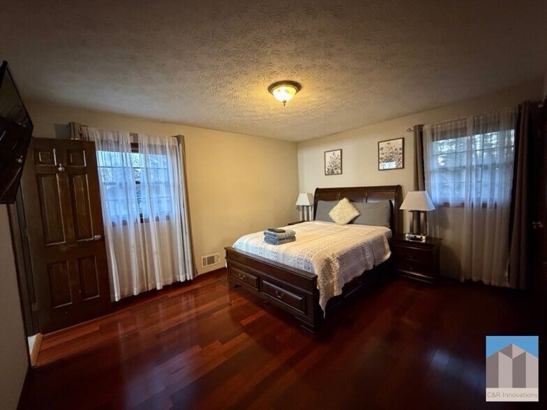 Building Photo - 1732 Eldonlas Ct