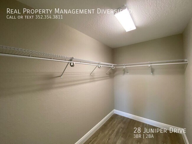 Building Photo - 28 Juniper Dr