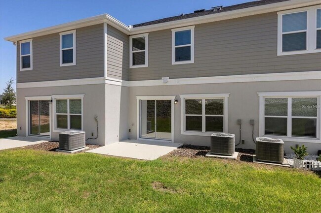 Building Photo - 9478 Westside Hls Dr