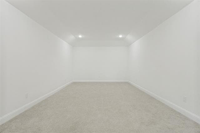 Building Photo - 465 Willowmore Dr