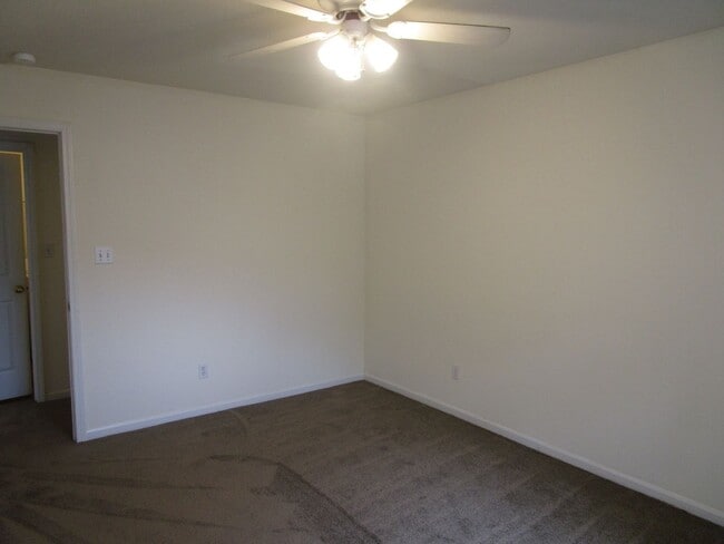 Building Photo - 5013-5015 Carrie Ridge Dr.