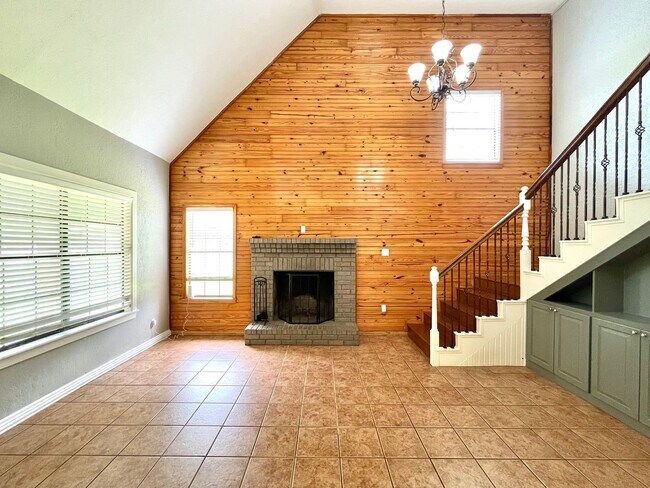 Building Photo - 23235 County Rd 121