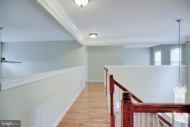 Building Photo - 15 Ridings Way