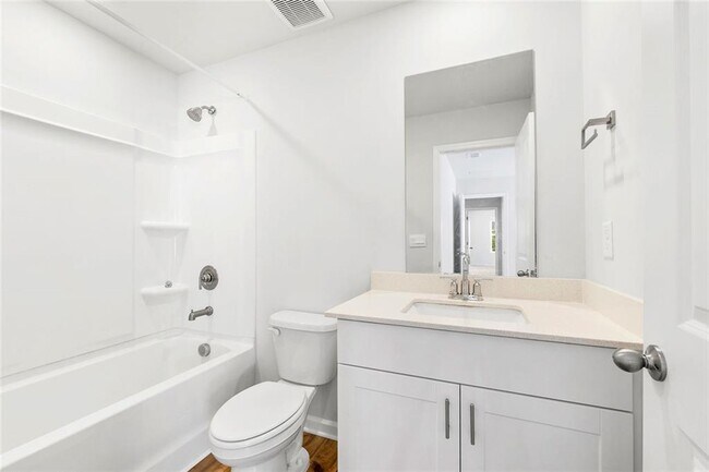 Building Photo - 5021 Silver Canoe Wy