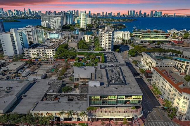 Building Photo - 1220 17th St