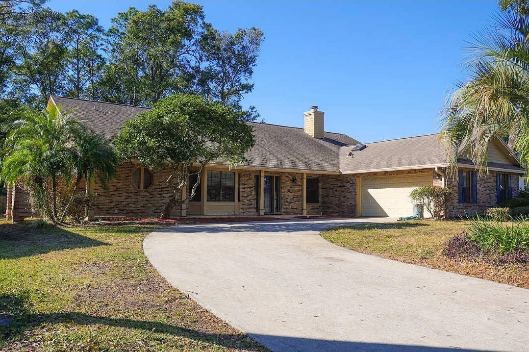Building Photo - 2152 Palm Crest Dr