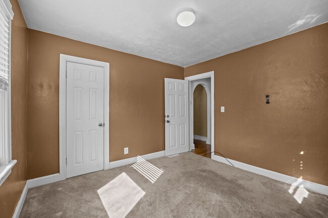 Building Photo - 9120 Granby St