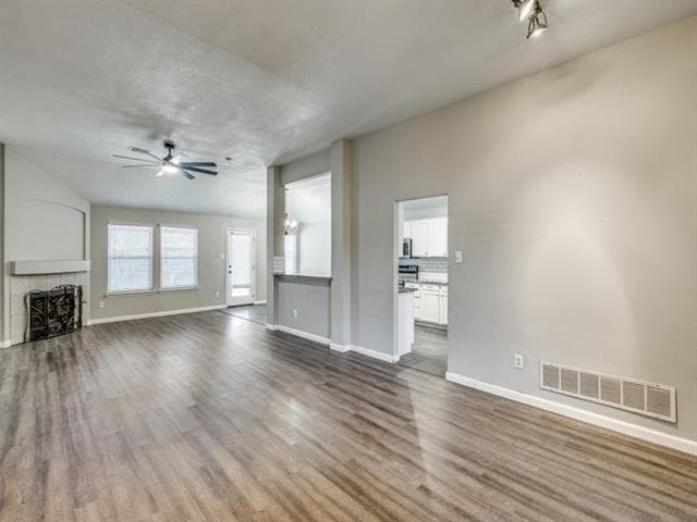 Building Photo - 3306 Olympus Ct