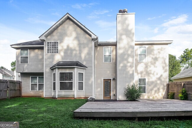 Building Photo - 2002 Reflective Waters Rd