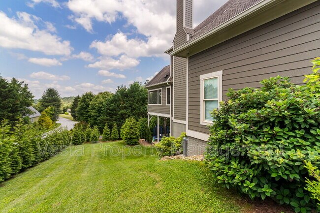 Building Photo - 19 Carrolls Pl Ct
