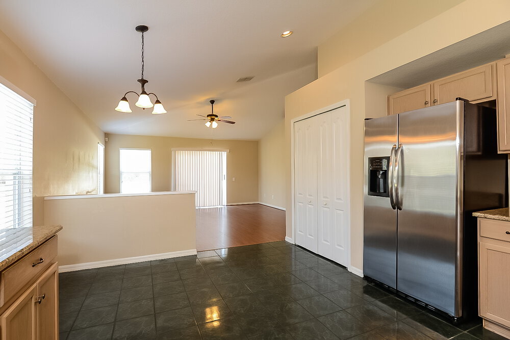 Building Photo - 29613 Morningmist Dr