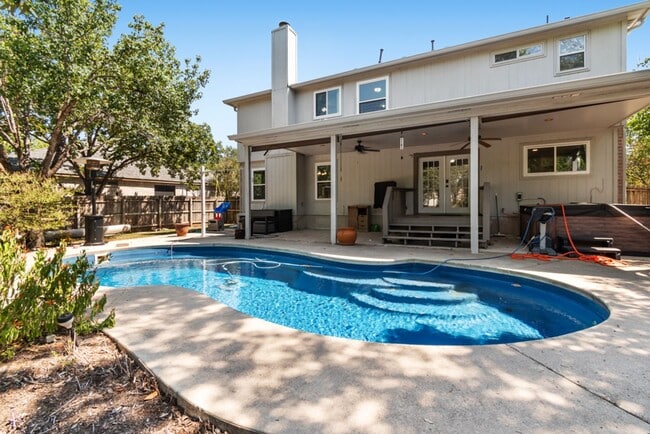 Building Photo - 1305 Cedar Brook Dr