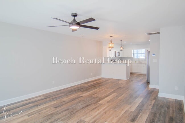 Building Photo - 3 Bedroom Townhome in Little River