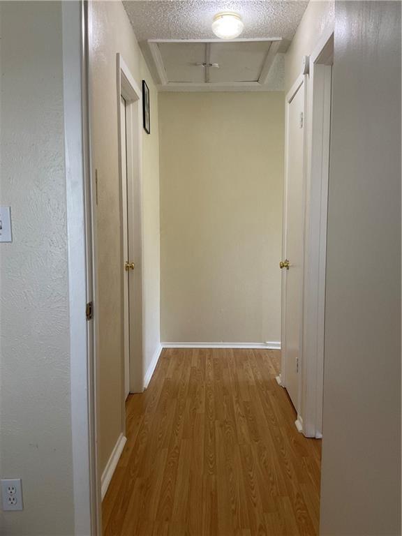 Building Photo - 6718 Silvermine Dr
