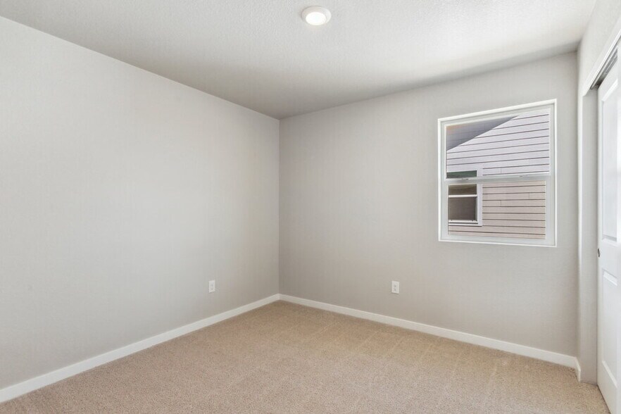 Building Photo - 7332 Crystal Ave