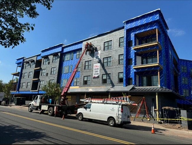 Building Photo - THE GRAND AT MORRIS