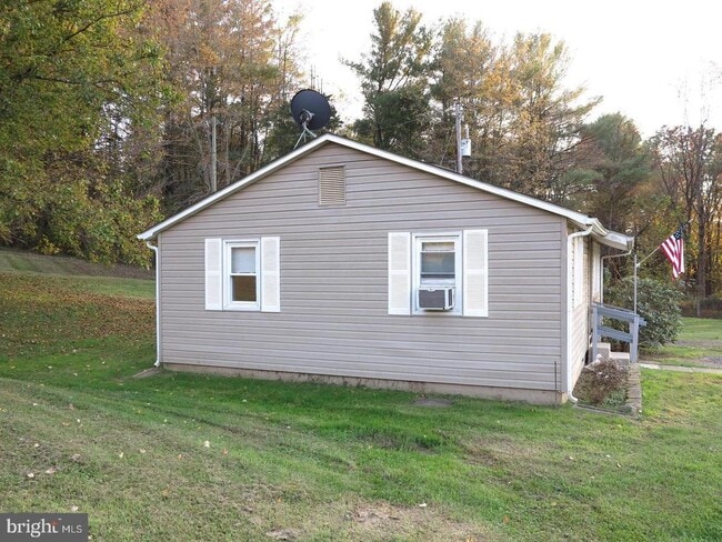 Building Photo - 6712 Breezy Dr