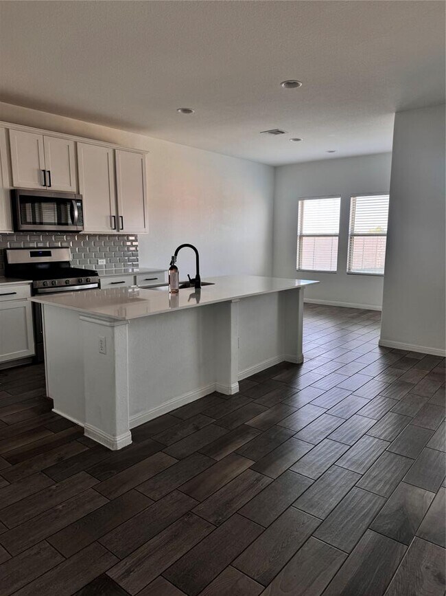 Building Photo - 2250 Carrizo Spgs Path