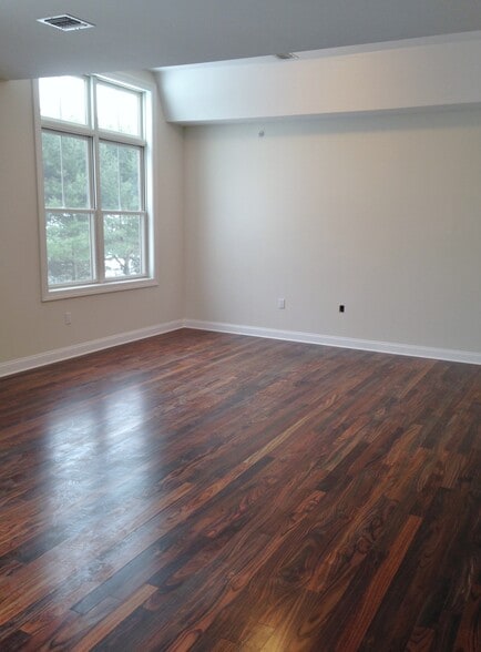 Bedroom 1 - 40 Russell Ave