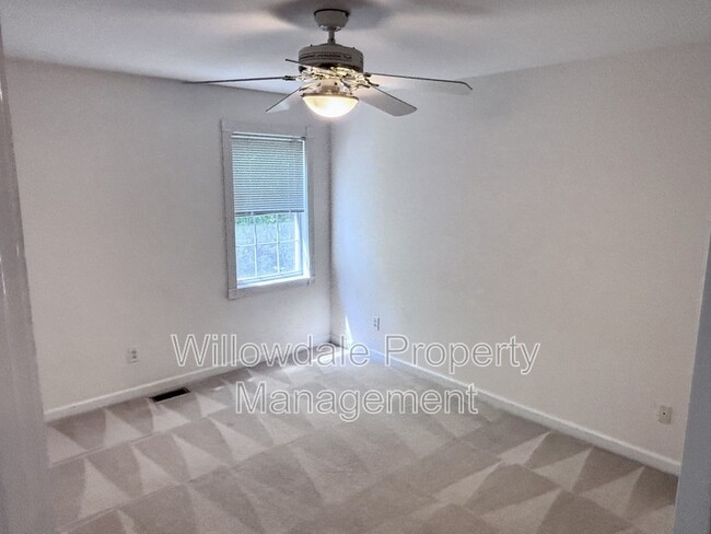 Building Photo - 138 Grande Meadow Way