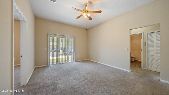 Building Photo - 6099 Maggies Cir