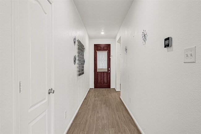 Building Photo - 25514 Ramsey Heights Way