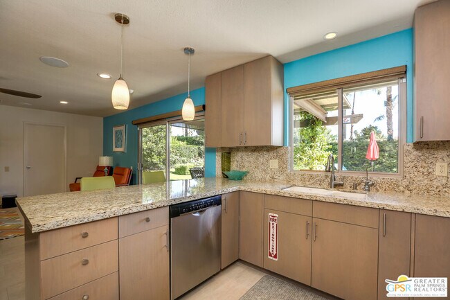 Building Photo - 3576 Escoba Dr