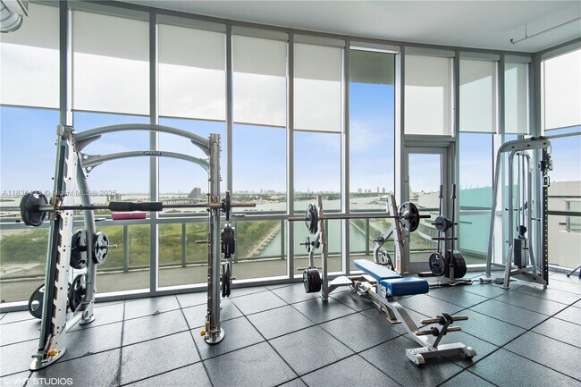 Building Photo - 888 Biscayne Blvd