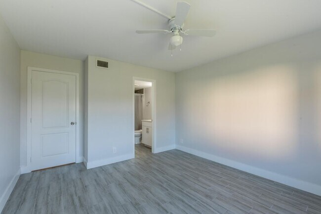 Building Photo - 4765 Sable Pine Cir