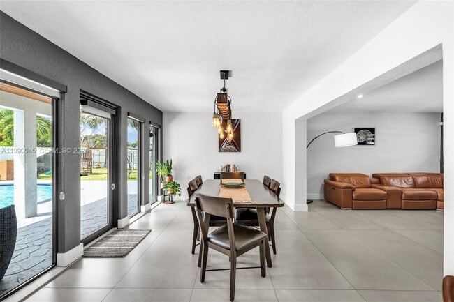 Building Photo - 11220 SW 181st Terrace