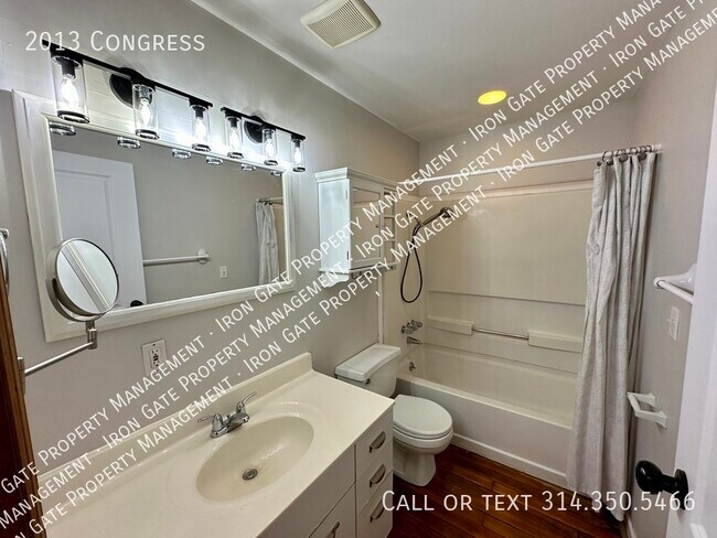 Building Photo - 2013 Congress-