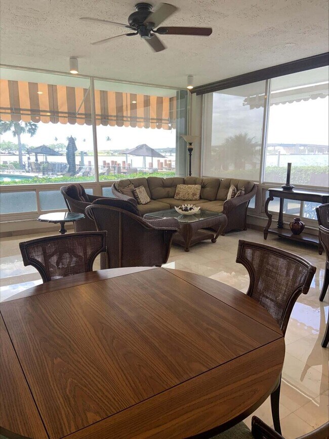 Building Photo - 2840 S Ocean Blvd