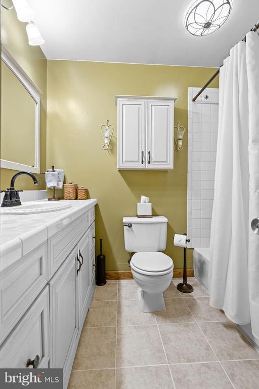 Building Photo - 1573 Garrisonville Rd