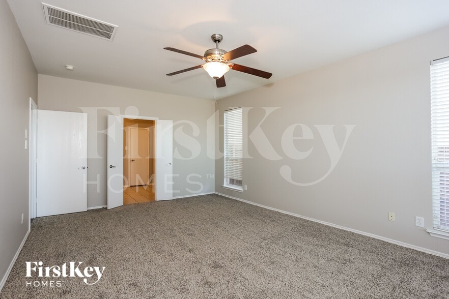 Building Photo - 856 San Miguel Trail