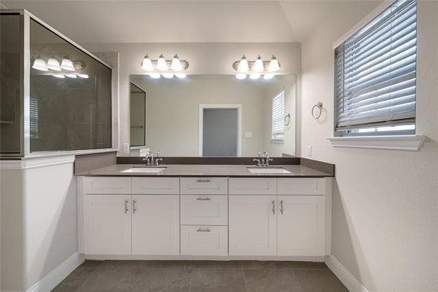 Building Photo - 1719 Lisa Ct