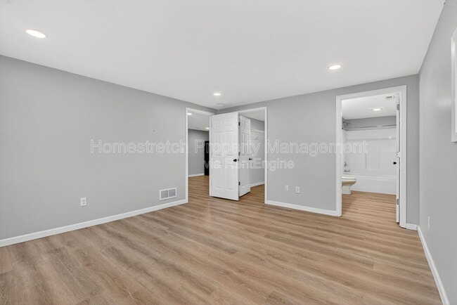 Building Photo - 1566 Sugar Grove Rd