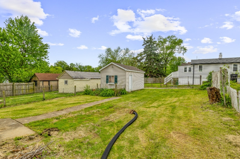 Building Photo - 394 Orient Ave