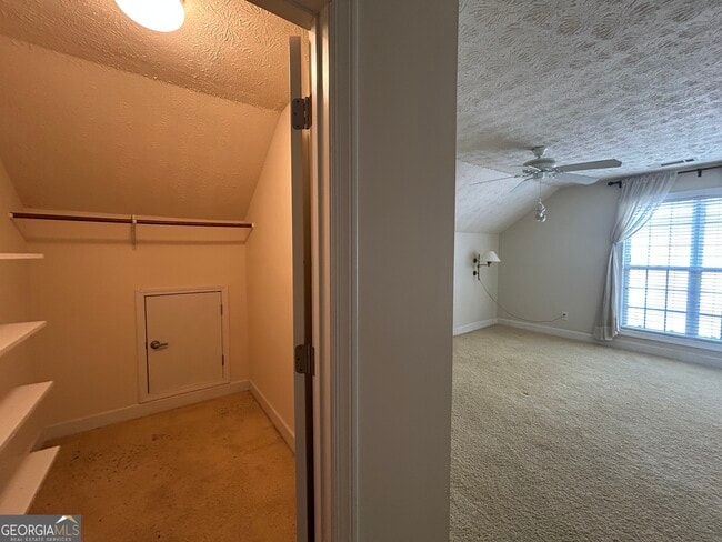 Building Photo - 111 Hanbury Ln