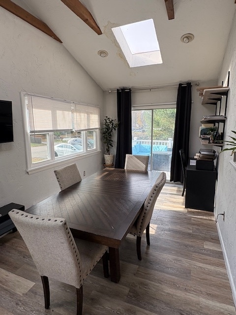 Sunroom / Dining / Extra room - 15 Beverly Hl