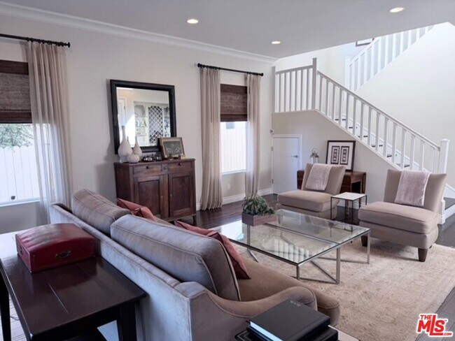 Building Photo - 2319 Bagley Ave